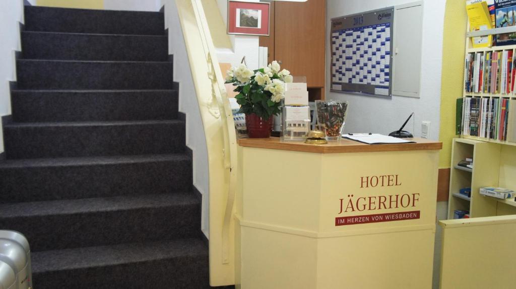 Hotel Jaegerhof Висбаден Экстерьер фото
